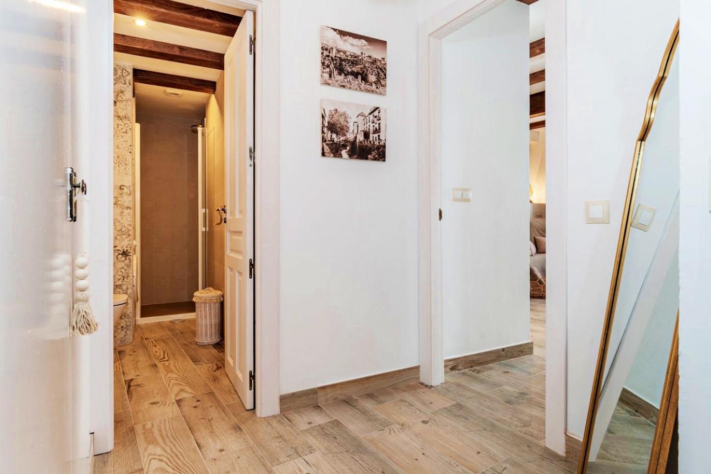 Tuguest Nazari Caldereria Apartments - Free Parking Гранада Экстерьер фото