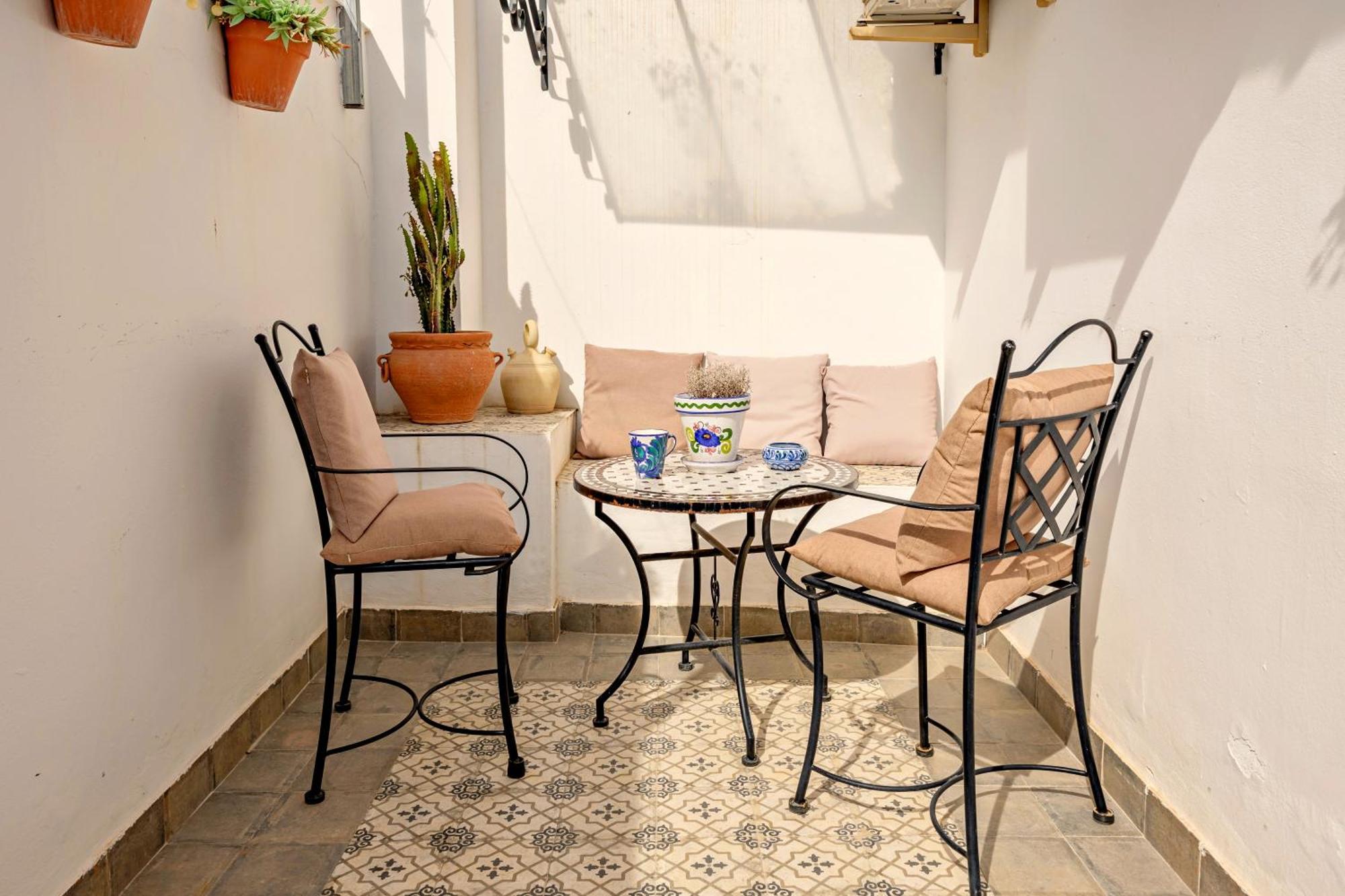 Tuguest Nazari Caldereria Apartments - Free Parking Гранада Экстерьер фото